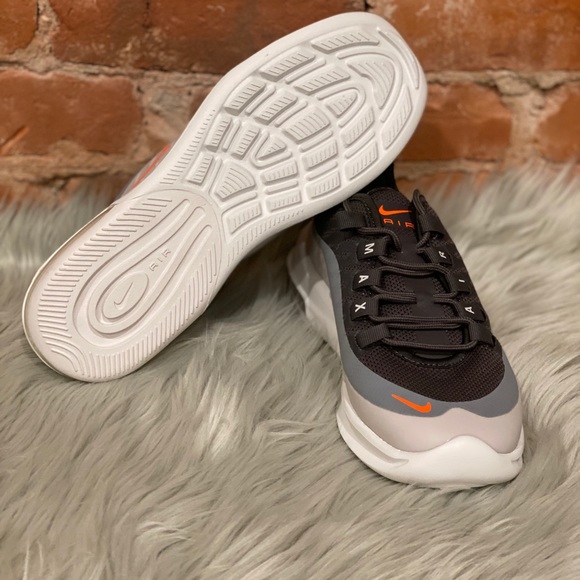 Nike Air Max Sneakers - Picture 2 of 6